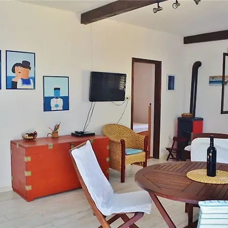 Casa de Férias Seaside House For Families With Children Razanj, Rogoznica - 4260